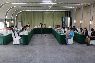 全國部分省市老齡服務與產(chǎn)業(yè)協(xié)會會長聯(lián)席會議圓滿結束，婚慶服務拓展老齡市場新方向